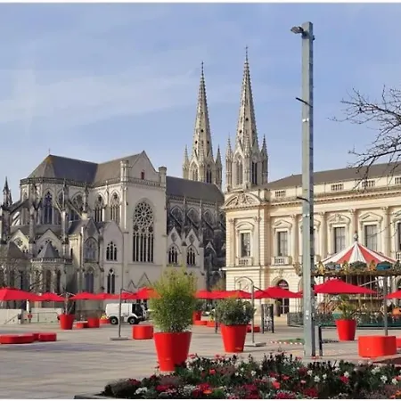 Studio Notre-Dame 3 Coeur De Ville Cholet Exterior photo